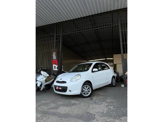 NISSAN MARCH 1.0 S 16V FLEX 4P MANUAL NISSAN MARCH 1.0 S 16V FLEX 4P MANUAL